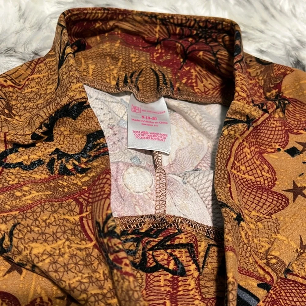 NWOT Witchy Goth Print Halloween High Rise Brushed Fabric Leggings S (3-5) - Picture 8 of 9